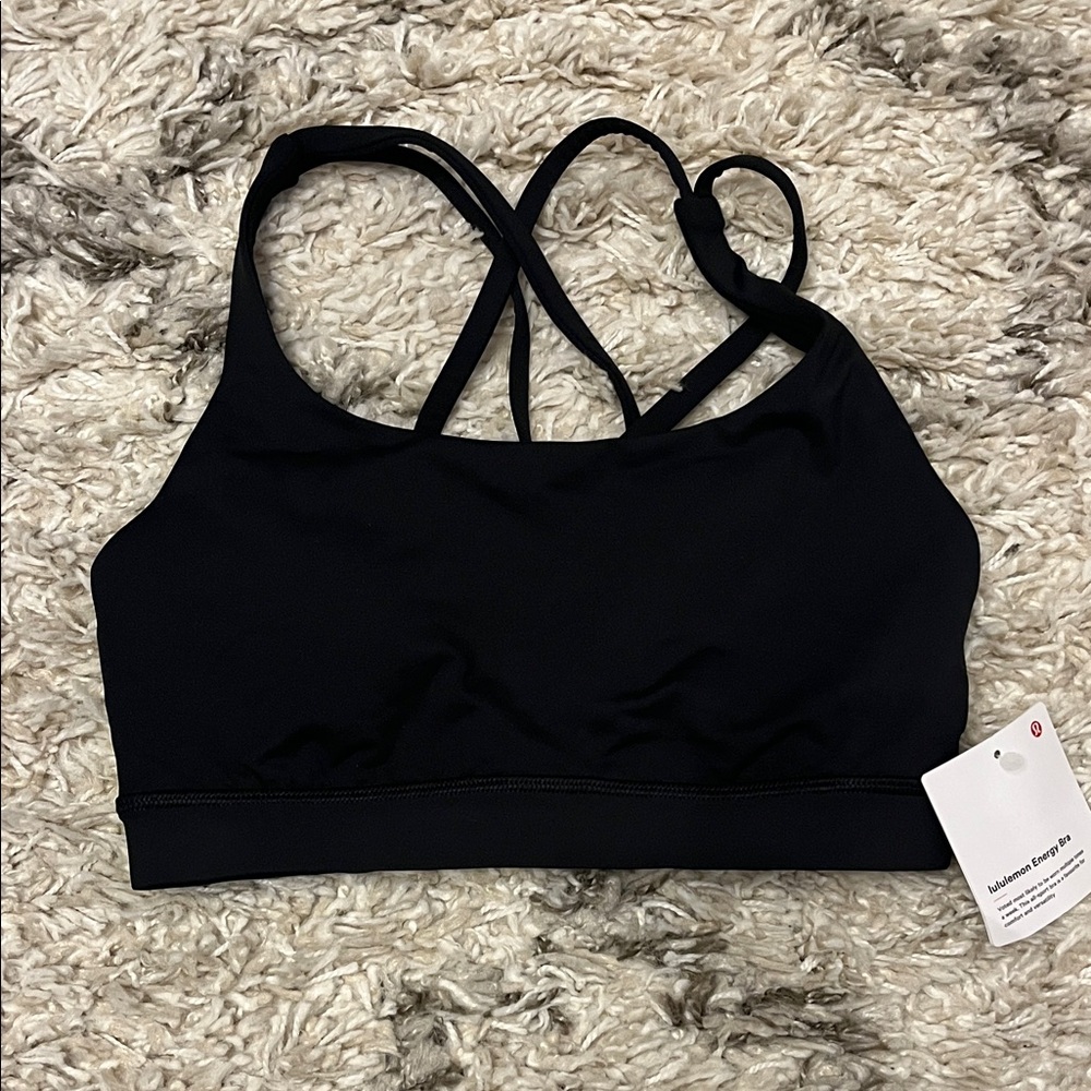 Lululemon energy bra. Size 4. Black. New with tag.